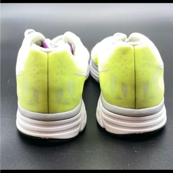Nike Womens Zoom Vomero size 9 Running Shoes. Grey, neon yellow, worn lightly - Picture 3 of 4